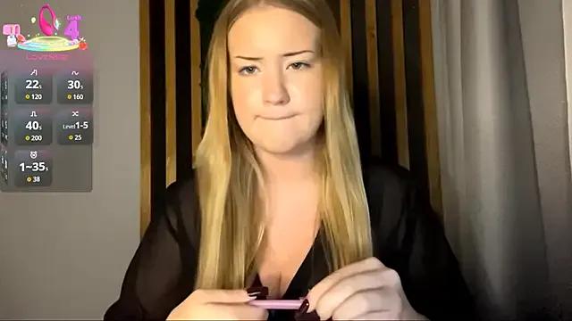 StripChat PandaFluff is Freechat PandaFluff — Take off my bathrobe