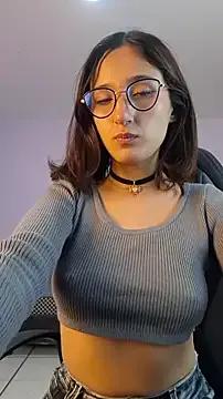 Freechat princess_foxxy on StripChat