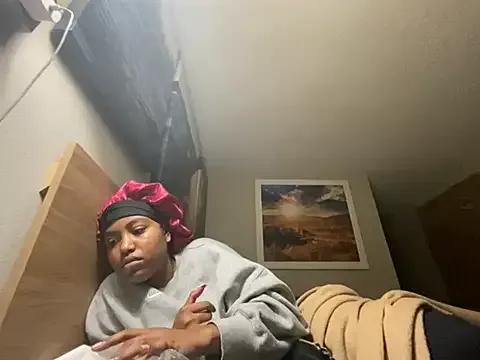 Freechat princesslivv on StripChat