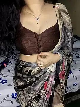 Private PRIYA_22 on StripChat