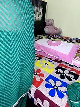 StripChat PRIYA_22 is Freechat PRIYA_22 — Doggy style with Nude oiling Ass -16****