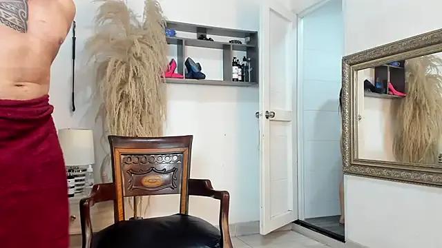 RocoAndHisGirls on StripChat 