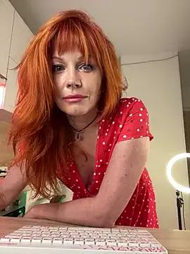 Freechat Ruby-Luv on StripChat