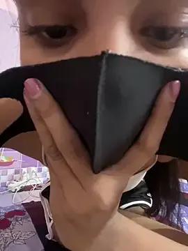 Freechat Sandhya_77 on StripChat