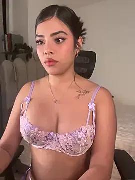 StripChat Sara-Evans is Freechat Sara-Evans — tits out