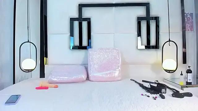 Freechat SerenaWild1 on StripChat