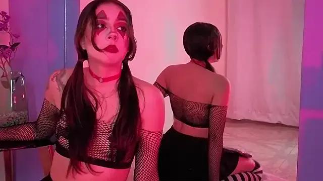 Private sharlot24 on StripChat