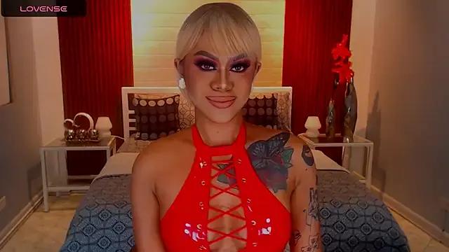 Freechat StellaStrong30 on StripChat