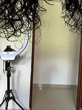 SugarTroubl33 — Play with my pussy (fingers)