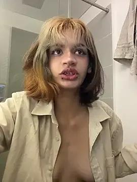 sukulaurens — slap ass