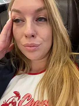 StripChat Sweet___Emily is Freechat Sweet___Emily — MOAN HORNY in CAFE