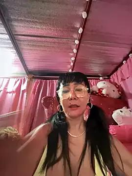 Freechat sweetieme on StripChat