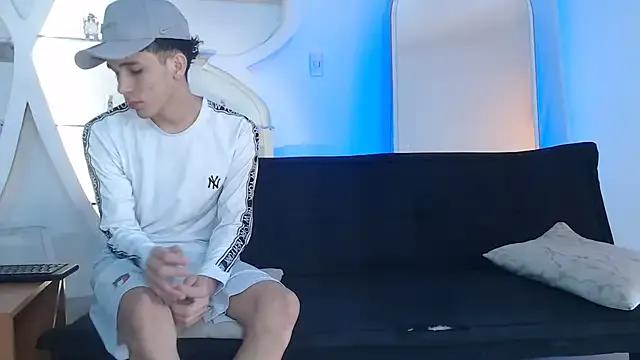 Private THREE_GUYS_HOT on StripChat