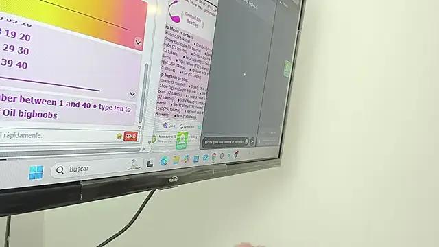 Freechat valentina-diiaz on StripChat