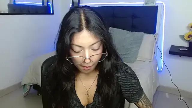 Freechat vaness_weet on StripChat