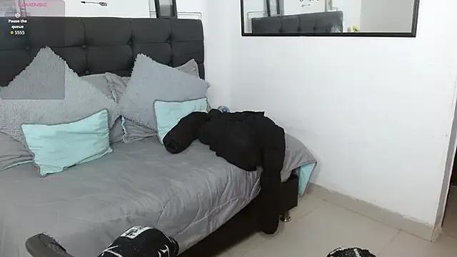 Freechat vaness_weet on StripChat