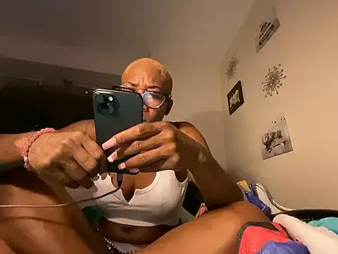 Freechat VixenCapri on StripChat