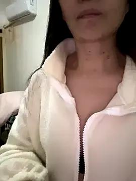 Freechat xiiuuff18 on StripChat