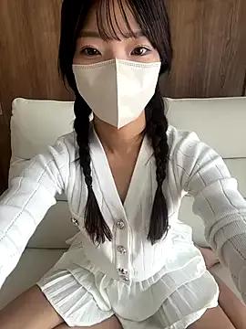 Freechat y_yunchan on StripChat