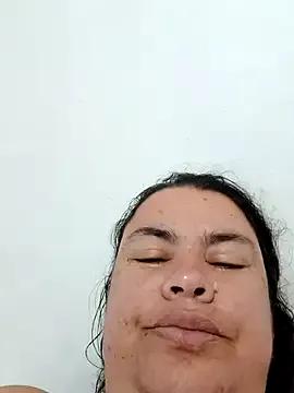 Freechat yaneth_ on StripChat