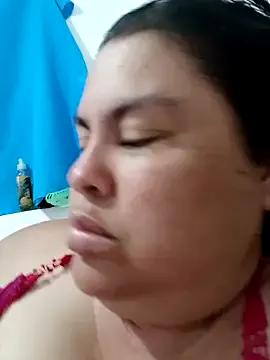 Freechat yaneth_ on StripChat