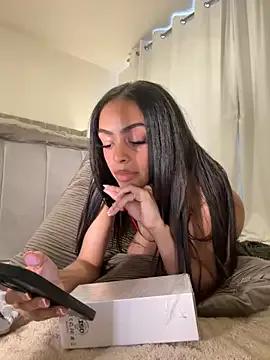 StripChat yasmingarcia is Freechat yasmingarcia — Can you help me squirt