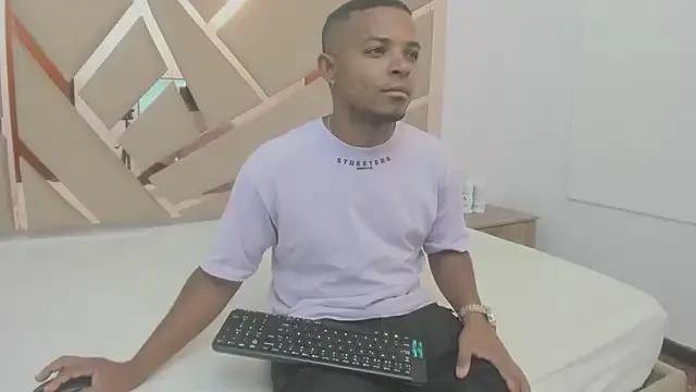 Freechat you_and_i9 on StripChat