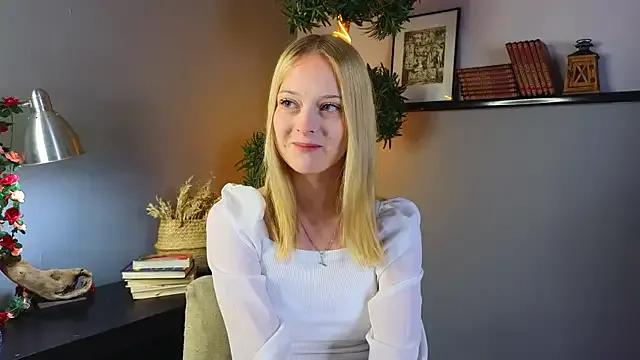 Freechat YungLyssy on StripChat