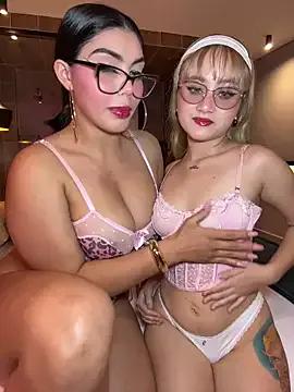 StripChat zui_lu is Group zui_lu — deepthroat+ slap